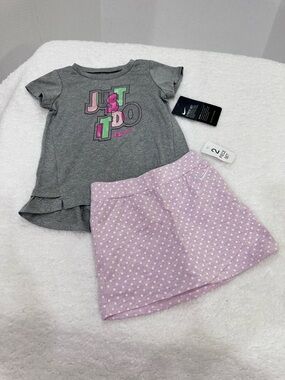 Girl’s Nike Gray Graphic Tee with Light Pink Polka Dot Skort